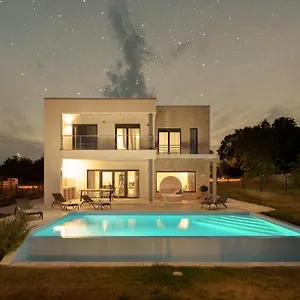 Monte D'or Villa Krnica