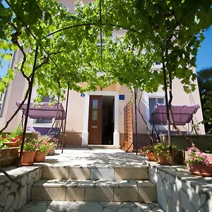 Loreta Apartment Mali Lošinj